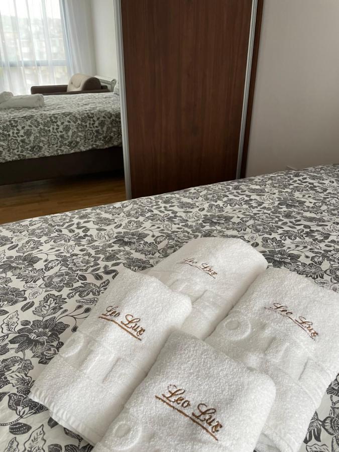 Leo Lux 2 Apartamento Ni Exterior foto
