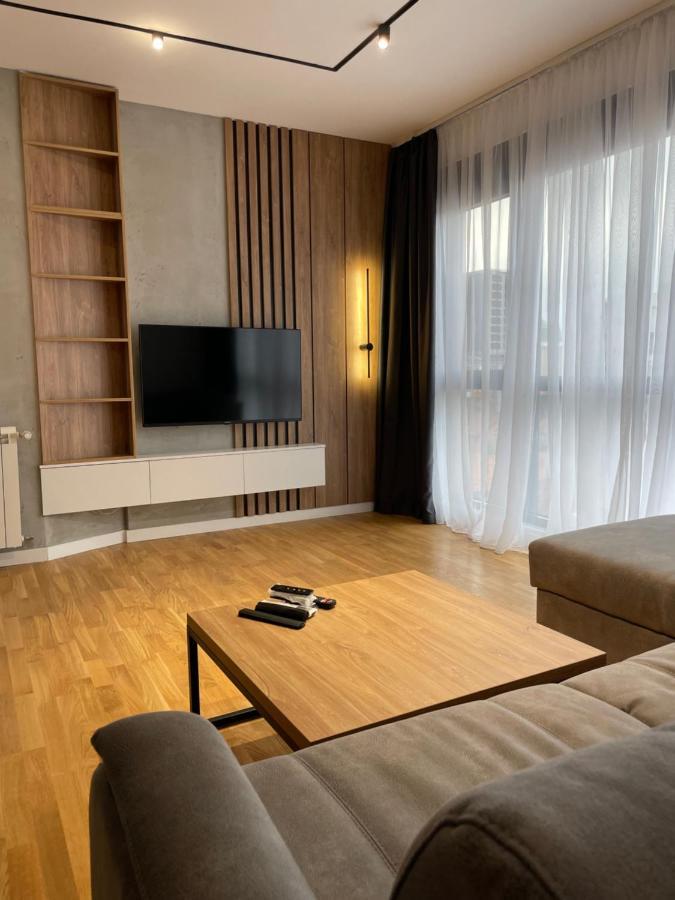 Leo Lux 2 Apartamento Ni Exterior foto