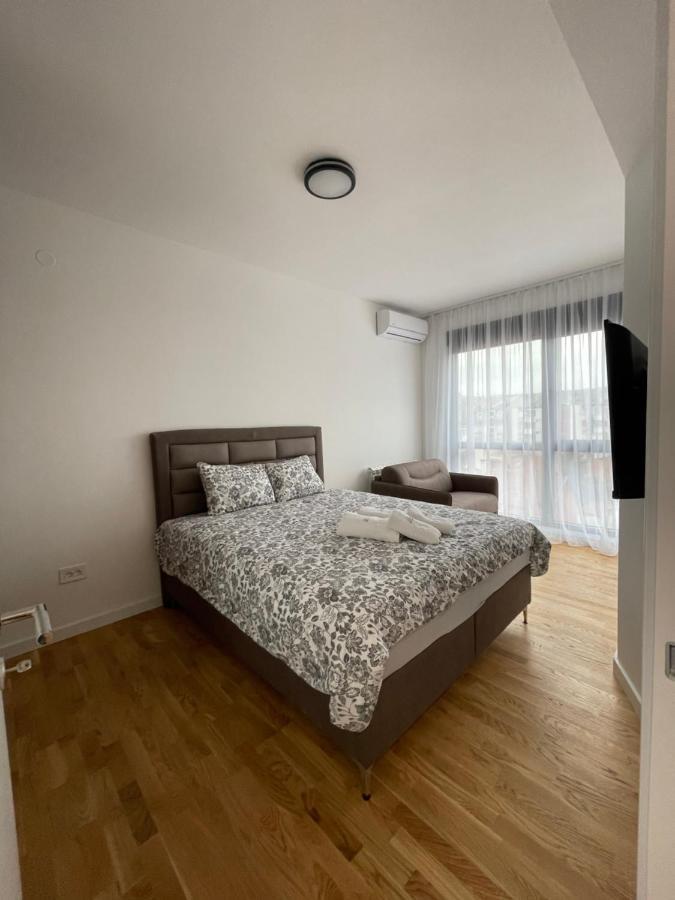Leo Lux 2 Apartamento Ni Exterior foto