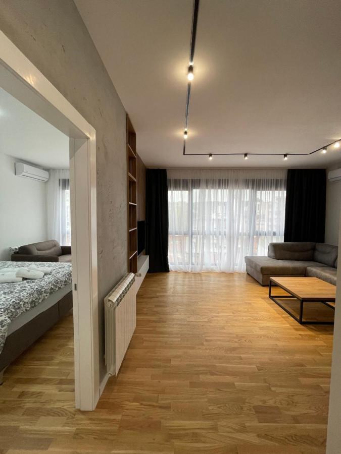 Leo Lux 2 Apartamento Ni Exterior foto