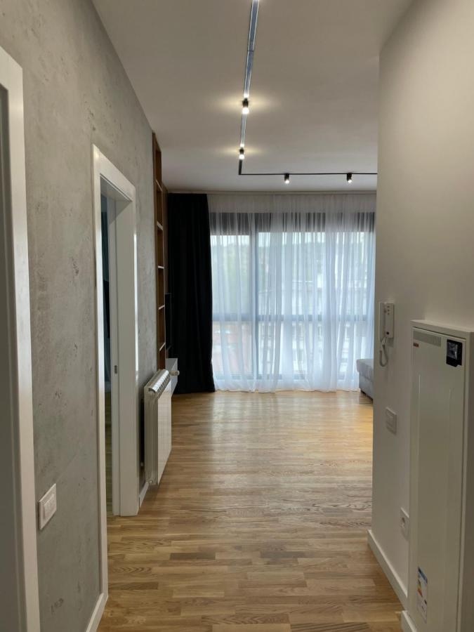 Leo Lux 2 Apartamento Ni Exterior foto