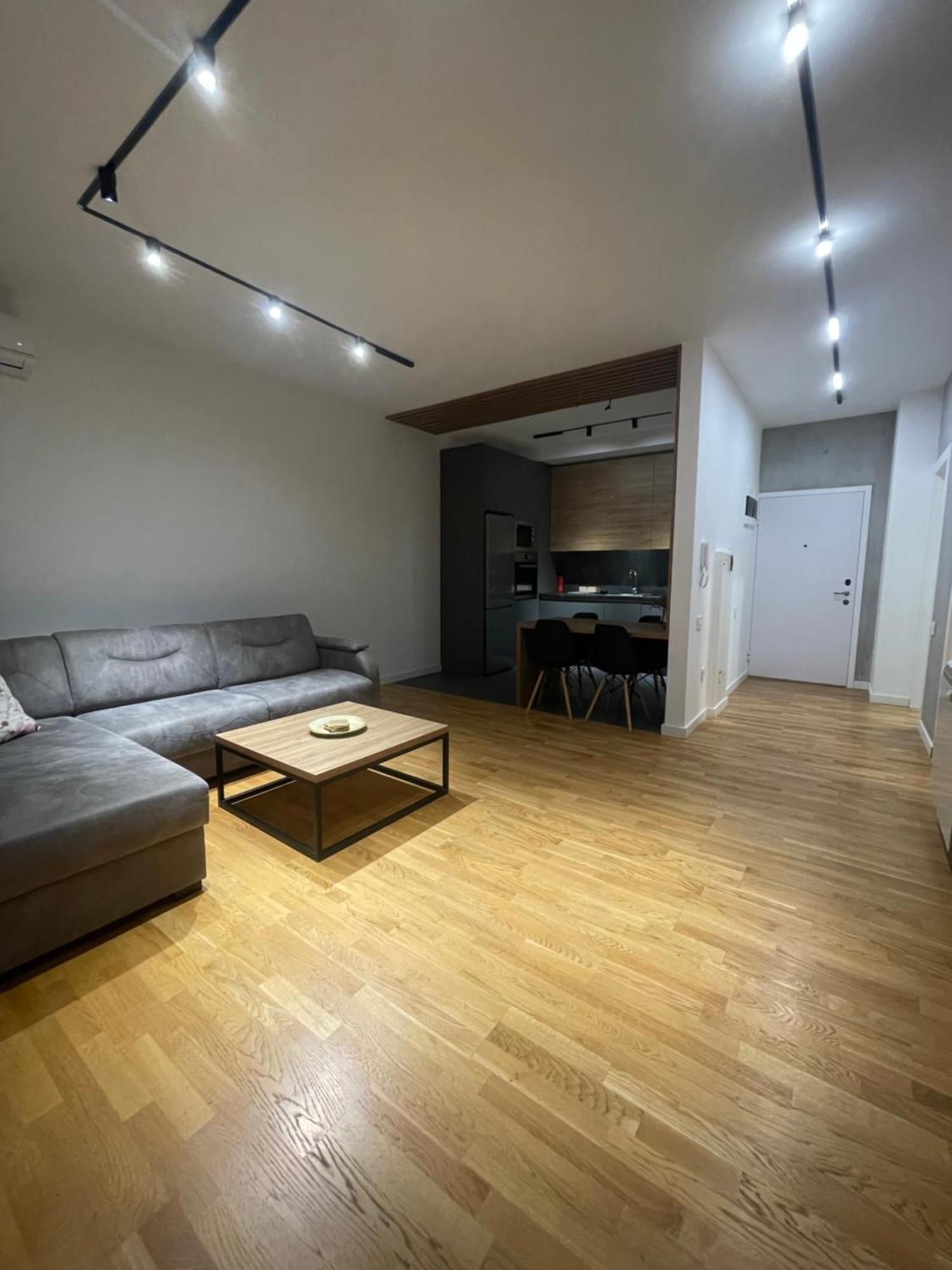 Leo Lux 2 Apartamento Ni Exterior foto