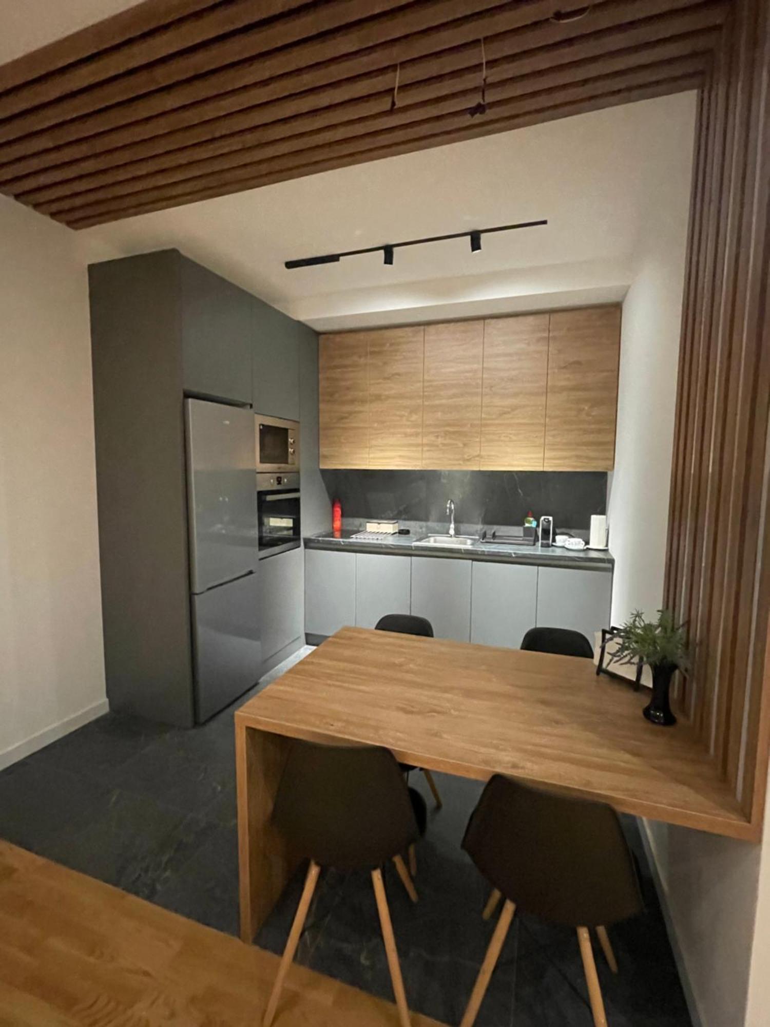 Leo Lux 2 Apartamento Ni Exterior foto